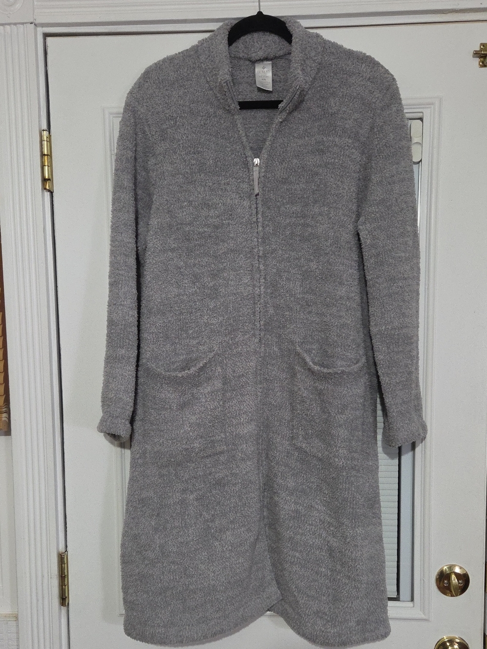 Cozy Gray Zip-Front Women's Sweater Cardigan